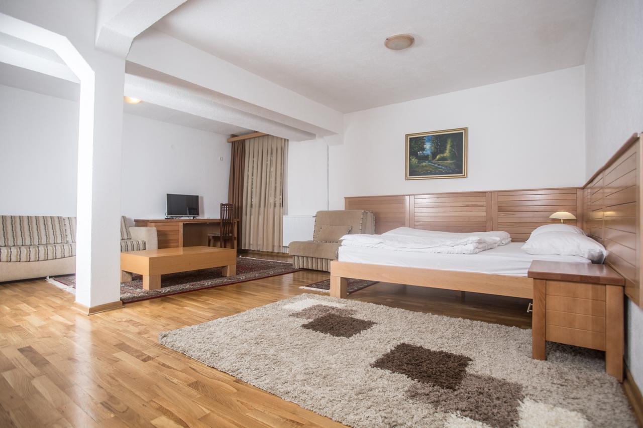 Hotel Borici Сеница Экстерьер фото